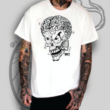 Load image into Gallery viewer, Weirdoh Alien Extraña Fink White mens t shirt
